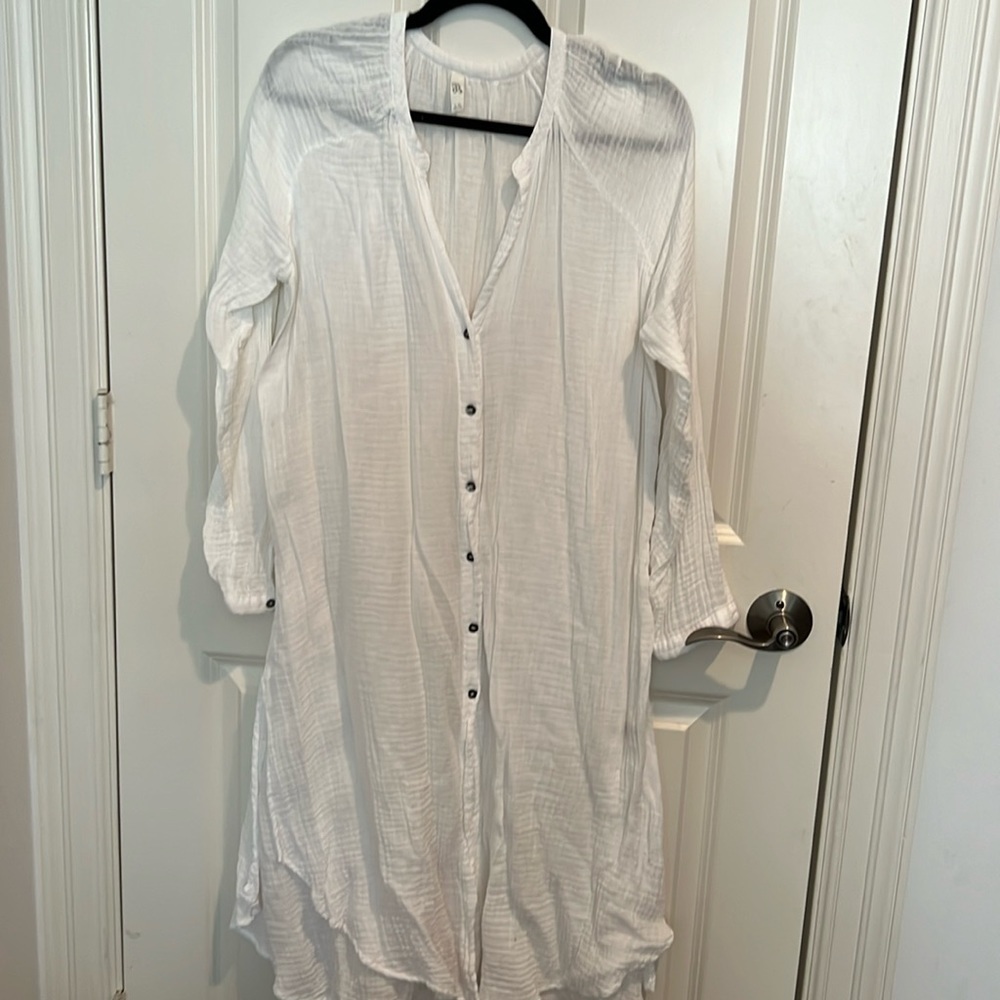 Free people long muslin tunic button down